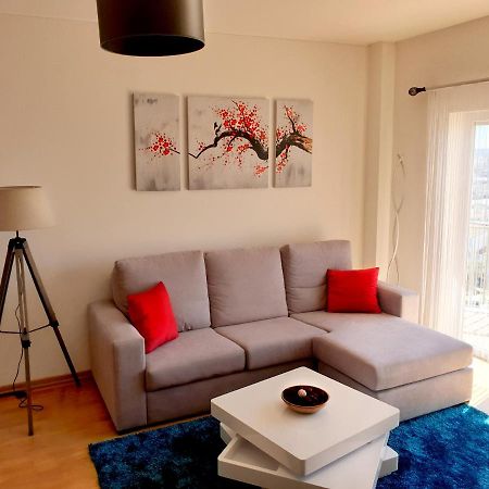 Gorgeous Apartment In Portimão Buitenkant foto